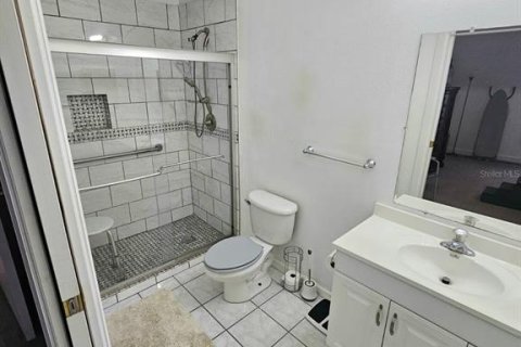 Touwnhouse à vendre à Tampa, Floride: 2 chambres, 129.41 m2 № 1918267 - photo 8