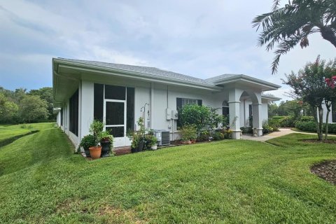 Touwnhouse à vendre à Tampa, Floride: 2 chambres, 129.41 m2 № 1918267 - photo 1