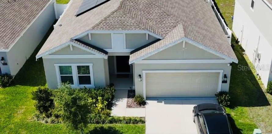 House in Groveland, Florida 4 bedrooms, 175.03 sq.m. № 1734648