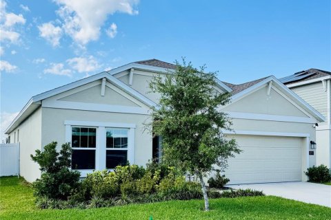 House in Groveland, Florida 4 bedrooms, 175.03 sq.m. № 1734648 - photo 2