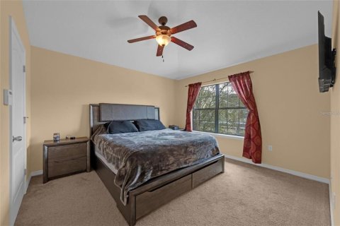 Touwnhouse à vendre à Fish Hawk, Floride: 2 chambres, 116.41 m2 № 1598548 - photo 5