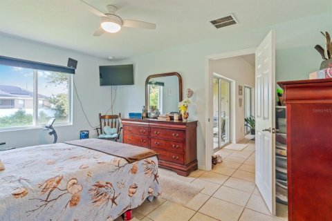 Villa ou maison à vendre à North Port, Floride: 3 chambres, 127 m2 № 1905014 - photo 10