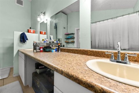 Casa en venta en Chuluota, Florida, 7 dormitorios, 504.65 m2 № 2107735 - foto 26
