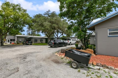 Casa en venta en Chuluota, Florida, 7 dormitorios, 504.65 m2 № 2107735 - foto 11