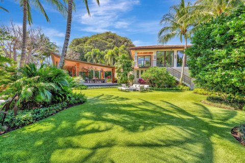 House in Fort Lauderdale, Florida 5 bedrooms, 712.19 sq.m. № 2185158 - photo 13