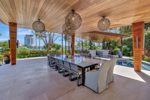 House in Fort Lauderdale, Florida 5 bedrooms, 712.19 sq.m. № 2185158 - photo 17