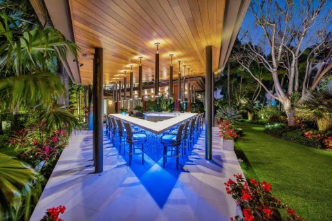 House in Fort Lauderdale, Florida 5 bedrooms, 712.19 sq.m. № 2185158 - photo 23