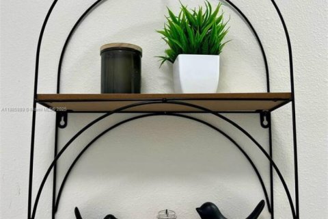 Снять в аренду коммерческую недвижимость в Майами, Флорида № 1933958 - фото 20