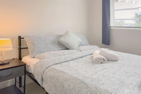 Снять в аренду коммерческую недвижимость в Майами, Флорида № 1933958 - фото 10