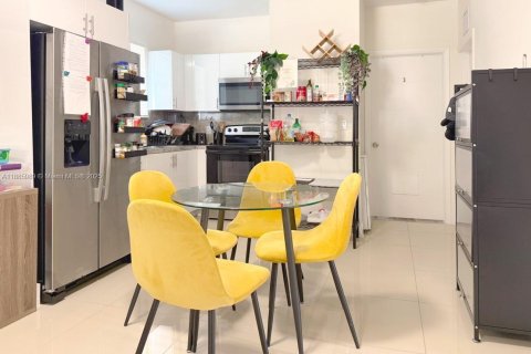 Снять в аренду коммерческую недвижимость в Майами, Флорида № 1933958 - фото 7