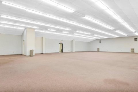 Immobilier commercial à vendre à Sorrento, Floride: 462.1 m2 № 2126154 - photo 6