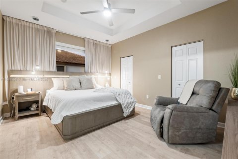 Townhouse in Doral, Florida 3 bedrooms, 149.11 sq.m. № 1951283 - photo 26