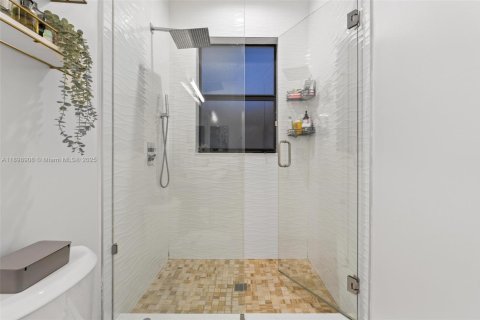 Townhouse in Doral, Florida 3 bedrooms, 149.11 sq.m. № 1951283 - photo 29