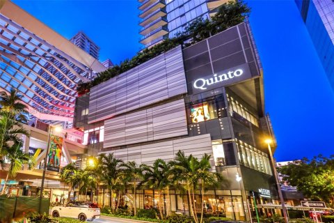 Condominio en Miami, Florida, 3 dormitorios  № 2025902