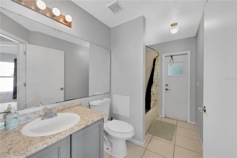 Villa ou maison à vendre à Orlando, Floride: 3 chambres, 176.05 m2 № 2427420 - photo 30