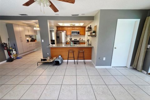 Casa en venta en Spring Hill, Florida, 2 dormitorios, 119.01 m2 № 1787853 - foto 8