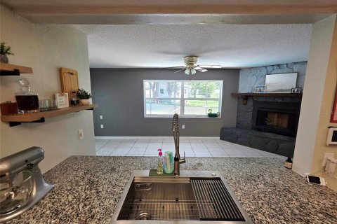 Casa en venta en Spring Hill, Florida, 2 dormitorios, 119.01 m2 № 1787853 - foto 7