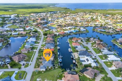 Casa en venta en Punta Gorda, Florida, 3 dormitorios, 196.21 m2 № 2349798 - foto 7