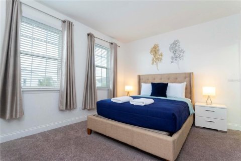 Townhouse in Davenport, Florida 5 bedrooms, 204.76 sq.m. № 2166586 - photo 26