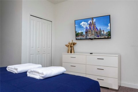 Townhouse in Davenport, Florida 5 bedrooms, 204.76 sq.m. № 2166586 - photo 29