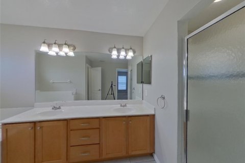 House in Bradenton, Florida 4 bedrooms, 235.23 sq.m. № 1912754 - photo 9