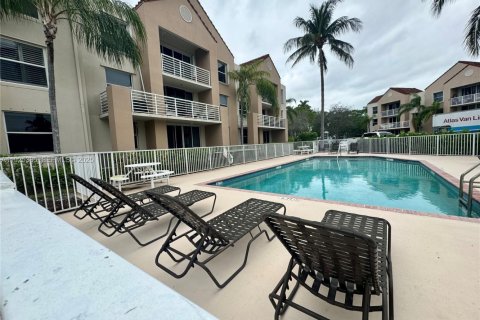 Condominio en venta en Hollywood, Florida, 2 dormitorios, 89.19 m2 № 1983900 - foto 24