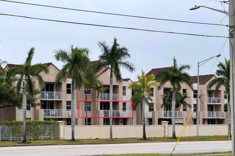 Condominio en venta en Hollywood, Florida, 2 dormitorios, 89.19 m2 № 1983900 - foto 28