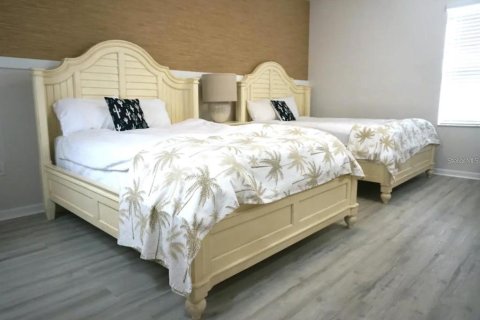 Купить виллу или дом в Киссимми, Флорида 4 комнаты, 331.2м2, № 1879610 - фото 12