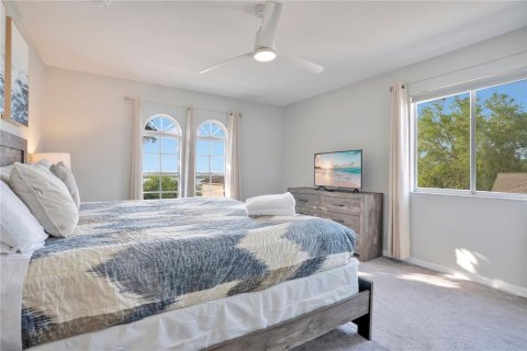 Villa ou maison à louer à Haines City, Floride: 4 chambres, 200.39 m2 № 2105140 - photo 18
