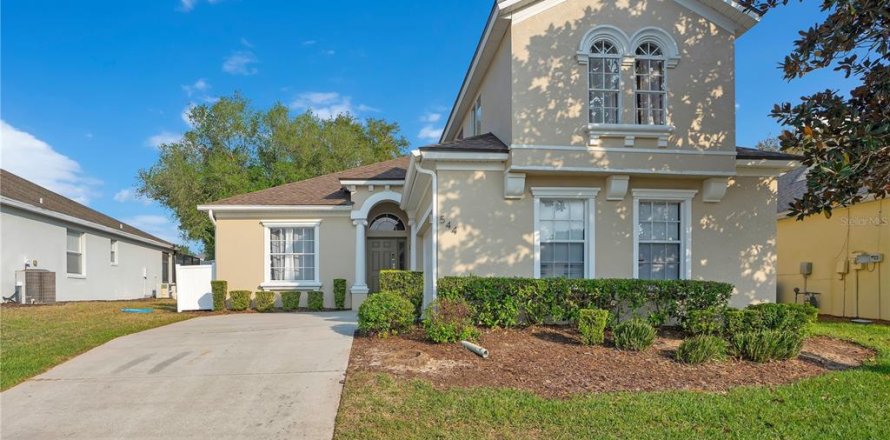 Villa ou maison à Haines City, Floride 4 chambres, 200.39 m2 № 2105140