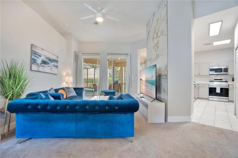 Villa ou maison à louer à Haines City, Floride: 4 chambres, 200.39 m2 № 2105140 - photo 4