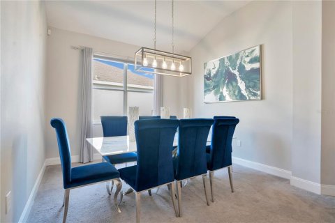 Villa ou maison à louer à Haines City, Floride: 4 chambres, 200.39 m2 № 2105140 - photo 5