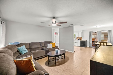 House in Ocala, Florida 3 bedrooms, 109.25 sq.m. № 1876359 - photo 6