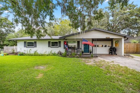 House in Ocala, Florida 3 bedrooms, 109.25 sq.m. № 1876359 - photo 1