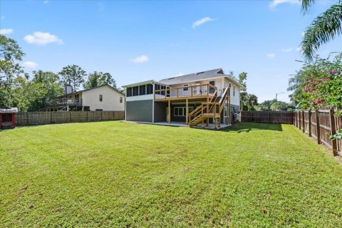 House in Holiday, Florida 4 bedrooms, 195.09 sq.m. № 2429421 - photo 4