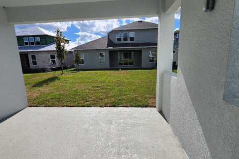 Villa ou maison à louer à Orlando, Floride: 5 chambres, 390.47 m2 № 2147426 - photo 4