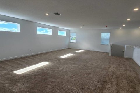 Villa ou maison à louer à Orlando, Floride: 5 chambres, 390.47 m2 № 2147426 - photo 11