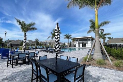 Villa ou maison à louer à Orlando, Floride: 5 chambres, 390.47 m2 № 2147426 - photo 24