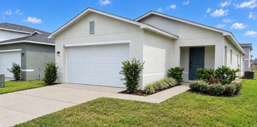 Villa ou maison à Haines City, Floride 3 chambres, 147.16 m2 № 2414889