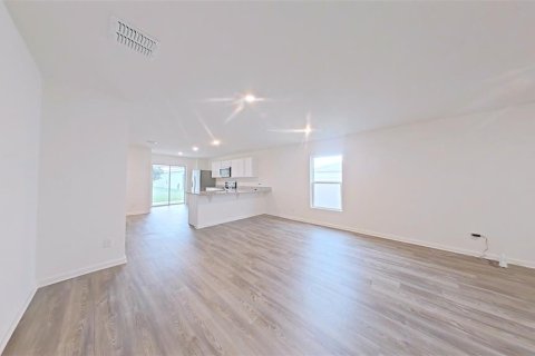 Villa ou maison à louer à Haines City, Floride: 3 chambres, 147.16 m2 № 2414889 - photo 4