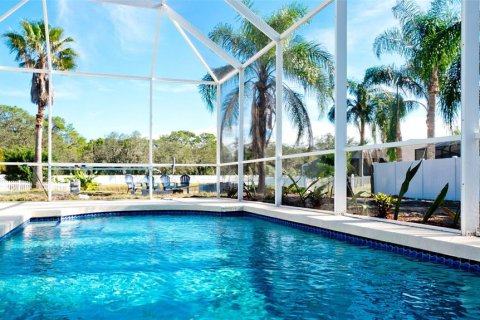 House in Bradenton, Florida 4 bedrooms, 239.69 sq.m. № 564348 - photo 10