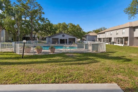 Touwnhouse à louer à Tampa, Floride: 3 chambres, 127.09 m2 № 2431191 - photo 16