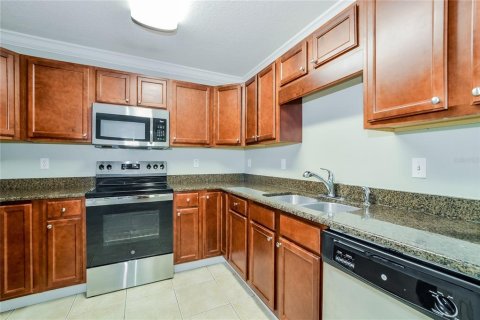 House in Sanford, Florida 3 bedrooms, 112.78 sq.m. № 1910182 - photo 5