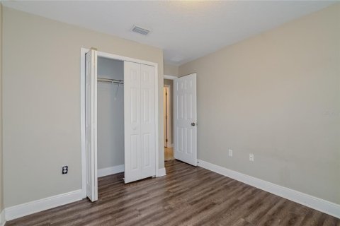 House in Sanford, Florida 3 bedrooms, 112.78 sq.m. № 1910182 - photo 11