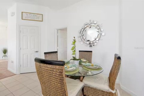 House in Davenport, Florida 5 bedrooms, 217.86 sq.m. № 2294818 - photo 14