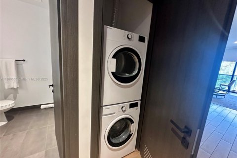 Condominio en venta en Miami, Florida, 1 dormitorio, 41.16 m2 № 1927198 - foto 28