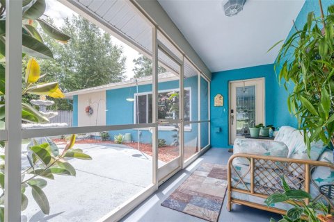 Casa en venta en Spring Hill, Florida, 3 dormitorios, 166.57 m2 № 1825293 - foto 5