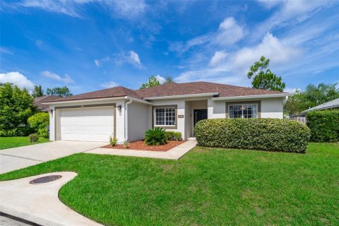 Villa ou maison à Davenport, Floride 4 chambres, 148.92 m2 № 2107679