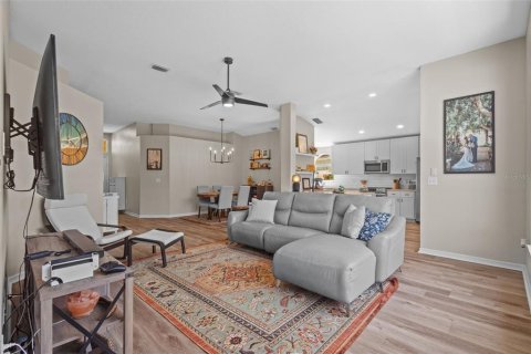 Casa en venta en Tampa, Florida, 4 dormitorios, 154.4 m2 № 1741209 - foto 7