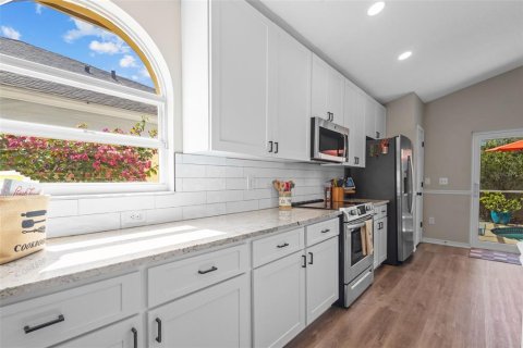 Casa en venta en Tampa, Florida, 4 dormitorios, 154.4 m2 № 1741209 - foto 13